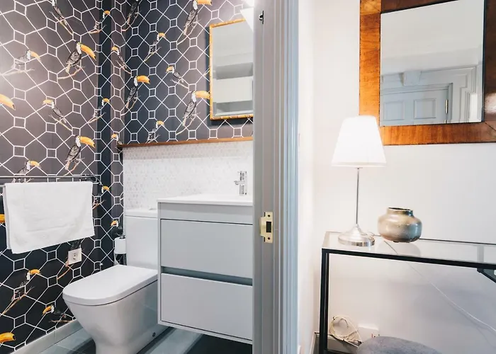 Gran Via By People *